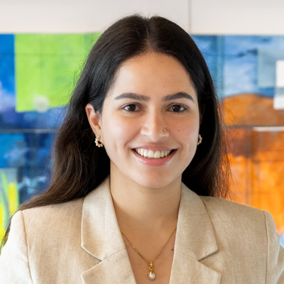 Headshot of Rayni Thomas